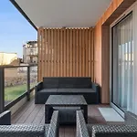 Merwede Residence - 100 Metrow Od Plazy By Downtown Apartments
