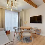 Merwede Residence - 100 Metrow Od Plazy By Downtown Apartments