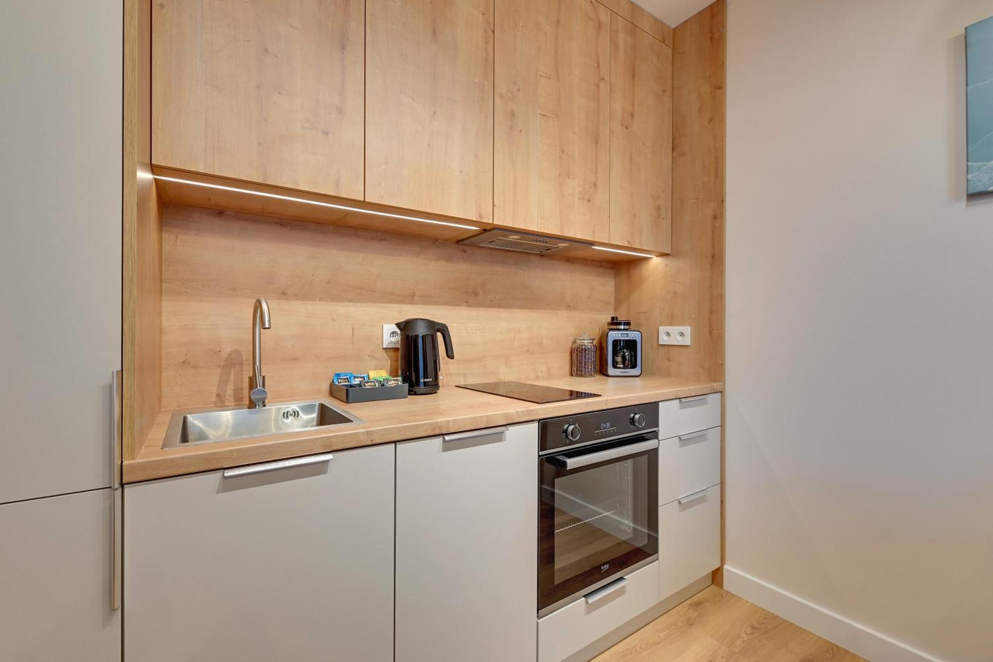 Apartament Merwede - 100 Metrow Od Plazy By Downtown *