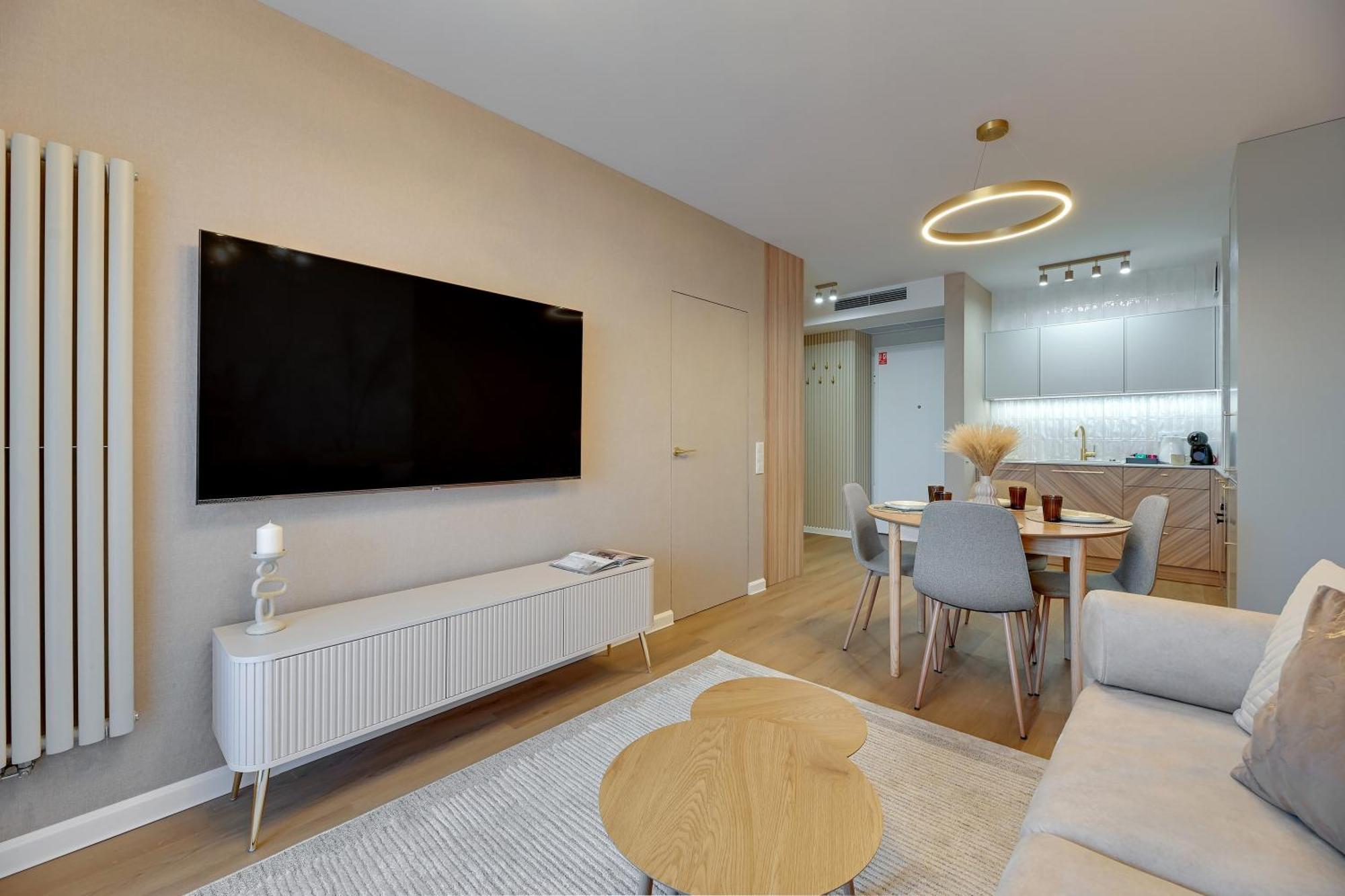 Merwede - 100 Metrow Od Plazy By Downtown Apartament